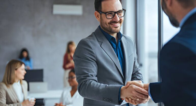 How to Choose the Right Outsourced Bookkeeping Service Provider